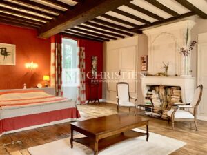 A vendre Maison de Maître du 18e siècle rénovée, à 15 min. d'Angoulême.