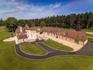 Vente Superbe domaine en Dordogne