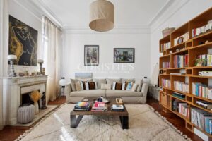 Bordeaux Saint Genès - Maison familiale de 185m² avec piscine