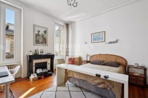 Bordeaux Saint Genès - Maison familiale de 185m² avec piscine