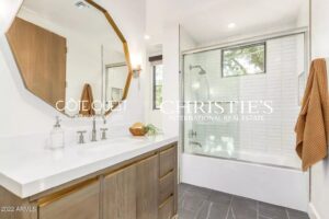5222 N Kasba Cir