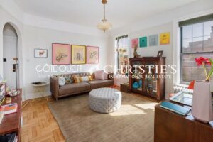 922 8th Avenue, 4B