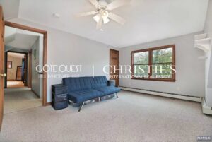 104 Skyline Lake Drive