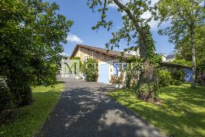 Charming property in a park in Montendre