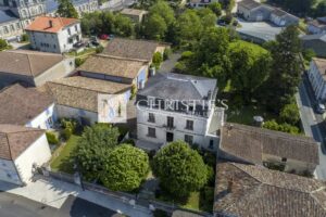 Charming property in a park in Montendre