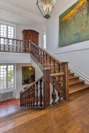 Entrance Wooden floor High ceiling Chandelier