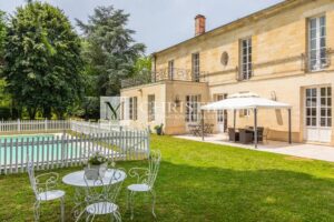Cambes - Prestigious Stone Property 20 min from Bordeaux Center