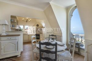 Exquisite Apartment with Breathtaking Sea Views in Royan