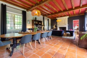 Renovated stone property with river Dordogne views