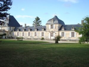Magnifique Château du 17ème siècle en Charente-Maritime