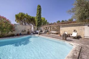 Superbe propriété de charme située entre Angoulême et Cognac