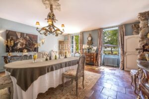 Superbe propriété de charme située entre Angoulême et Cognac