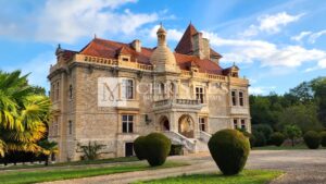 Magnificent Renaissance chateau near Angoulême