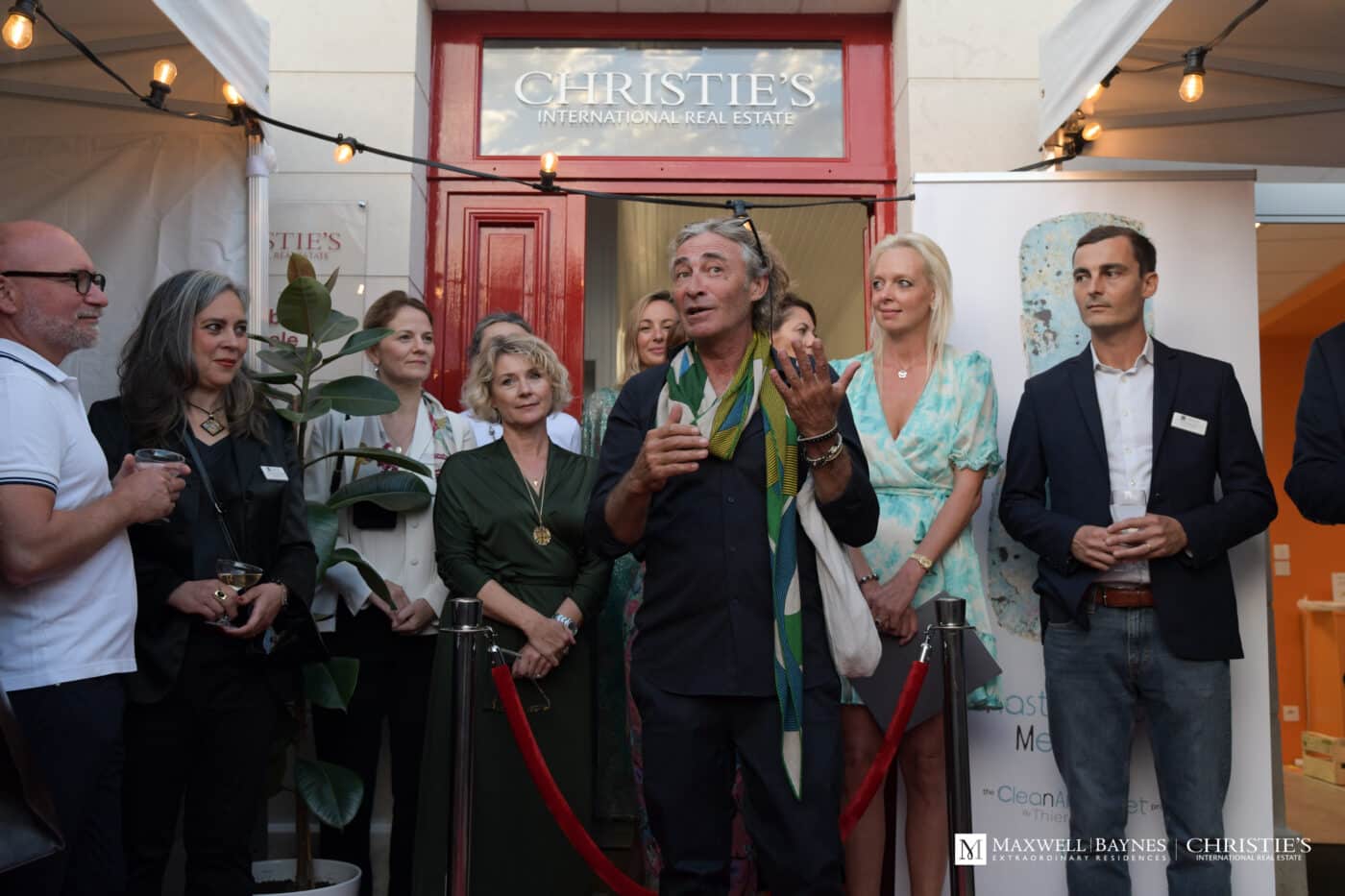 Thierry Ledé’s Art Opening at our Maxwell-Baynes La Rochelle Agency