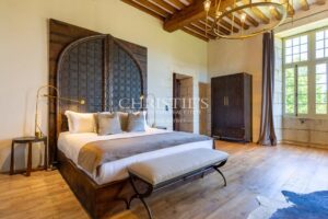 Dordogne - Magnifique château du XVème et XVIIème siècle