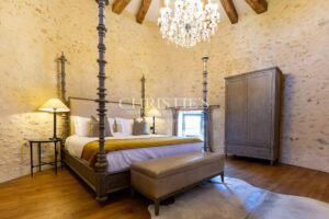 Dordogne - Magnifique château du XVème et XVIIème siècle