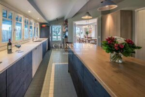 BEAUTIFUL FRONTLINE VILLA