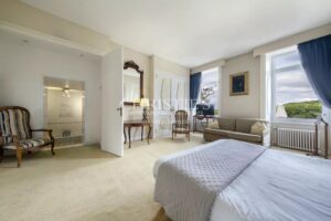 ANGOULEME – MAGNIFIQUE PROPRIETE DANS UN CADRE UNIQUE