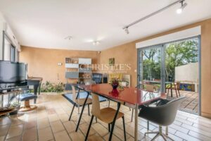 Lumineuse maison d'Architecte atypique à Lagord