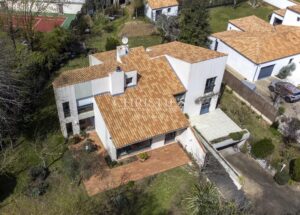 La rochelle lagord jardin piscine calme gare aéroport architecte