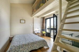 La rochelle lagord jardin piscine calme gare aéroport architecte