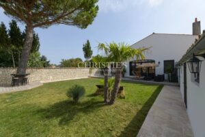 la rochelle jardin piscine lumineux calme charme ancien rénové l'houmeau mer gare aéroport