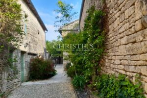 A vendre remarquable logis renaissance à 35 minutes d’Angoulême