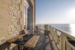royan meschers vue mer jardin atypique calme lumineux terrasse
