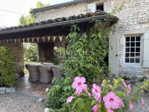 30 minutes de Saint Emilion, beau Manoir avec 5 chambres