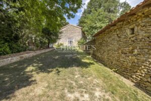 Deux-sévres – Magnificent castle for sale