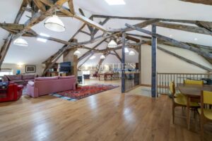 Deux-sévres – Magnificent castle for sale