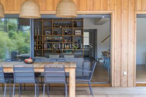 100% Bassin spirit for this villa near the beach