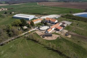Vente domaine équestre près de Poitiers
