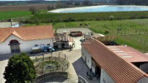 Vente domaine équestre près de Poitiers