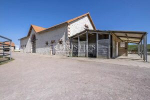 Vente domaine équestre près de Poitiers