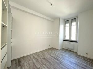 Immeuble de rapport de 7 appartements et cour privative, La Rochelle