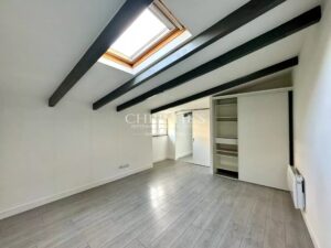 Immeuble de rapport de 7 appartements et cour privative, La Rochelle