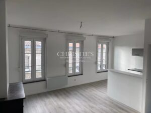 Immeuble de rapport de 7 appartements et cour privative, La Rochelle