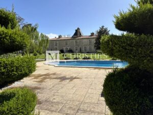 Domaine viticole d’exception avec activité réceptive au cœur de l’Entre-Deux-Mers