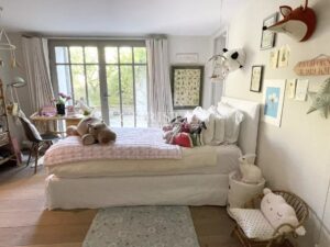 Propriété d’exception les pieds dans l’eau – Élégance et discrétion absolues