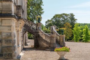 Vente d'un exceptionnel château du 19ème siècle à proximité de Cognac