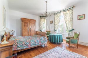 Vente d'un exceptionnel château du 19ème siècle à proximité de Cognac