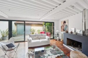 Maison familiale avec extérieur et double garage – Quartier Saint-Augustin