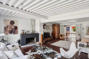 Maison familiale avec extérieur et double garage – Quartier Saint-Augustin