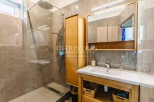 BORDEAUX ORNANO - MAISON DE MAÎTRE AVEC JARDIN ET STATIONNEMENT