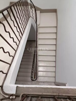 Elégant hôtel particulier en centre-ville avec bureaux