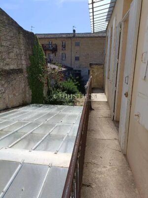 Elégant hôtel particulier en centre-ville avec bureaux