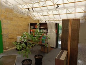 Elégant hôtel particulier en centre-ville avec bureaux