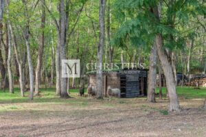 Near Villandrault - Beautiful renovated country home