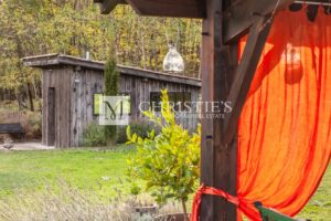 Near Villandrault - Beautiful renovated country home